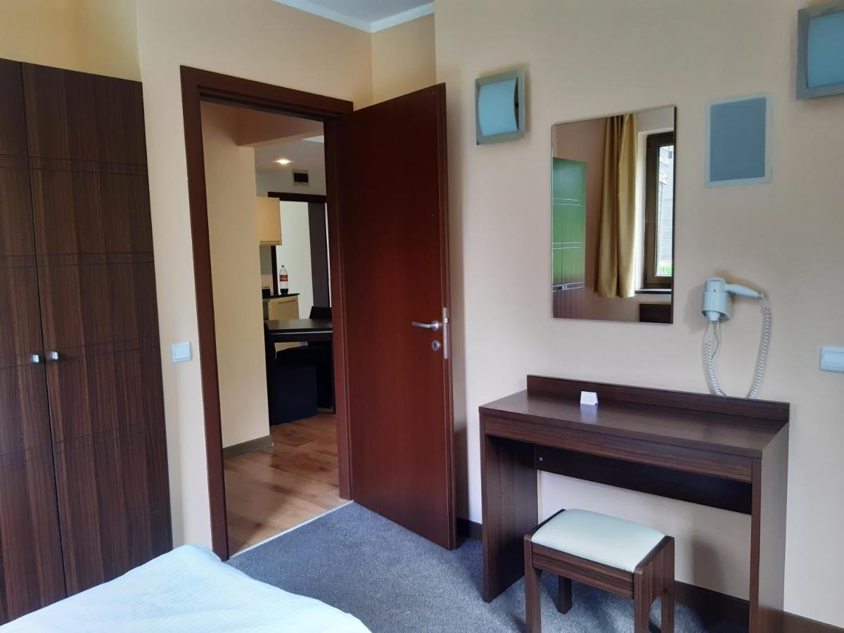 Apartments B06 In Terra Complex Ράζλογκ Εξωτερικό φωτογραφία